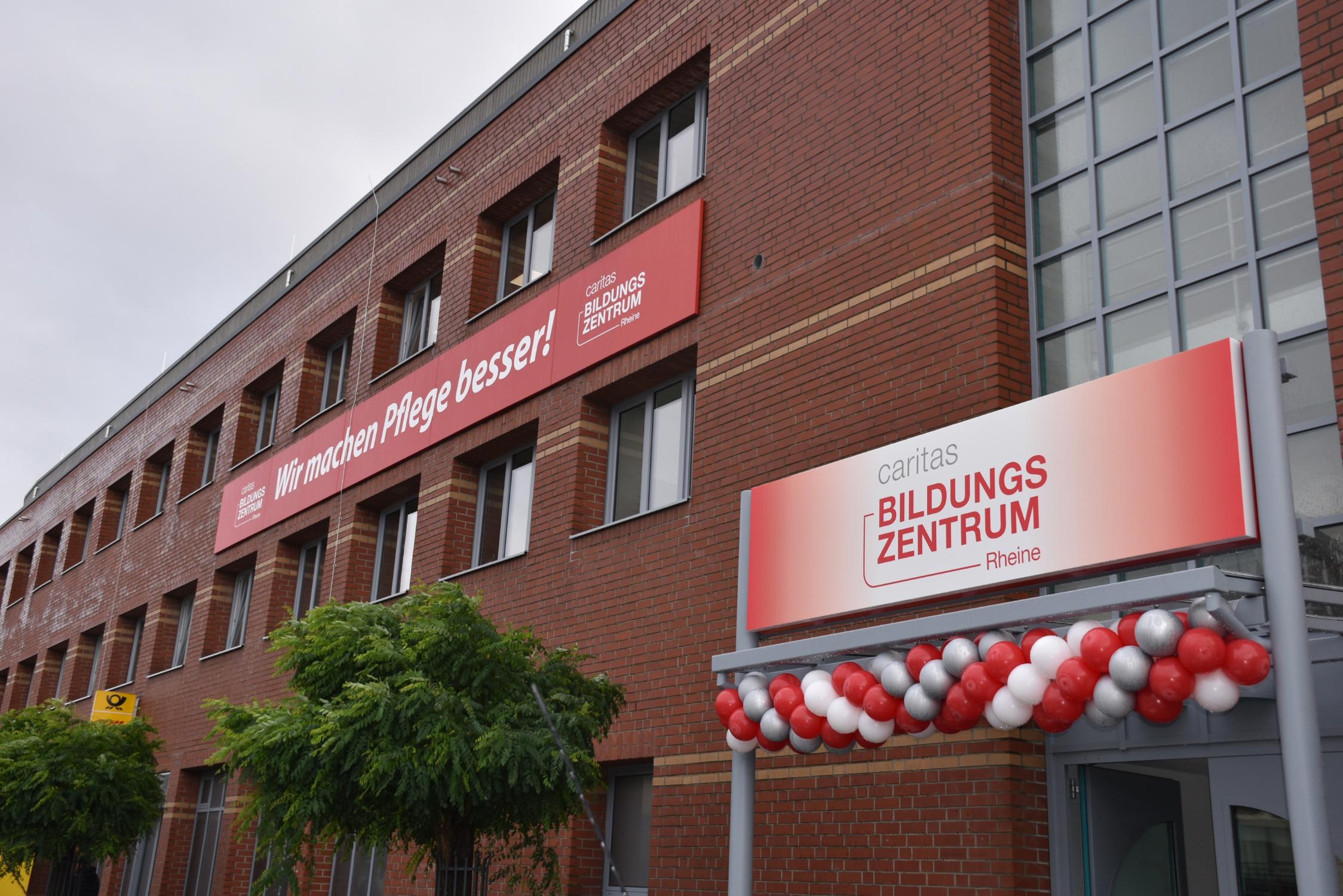 Mitten im Herzen der Stadt Rheine: das Caritas Bildungszentrum am Kardinal-Galen-Ring 84-86.